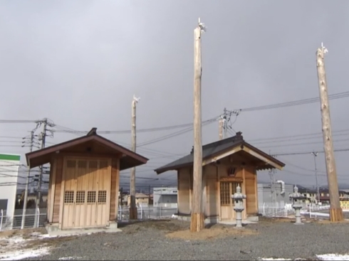 敷地内の弥富神社