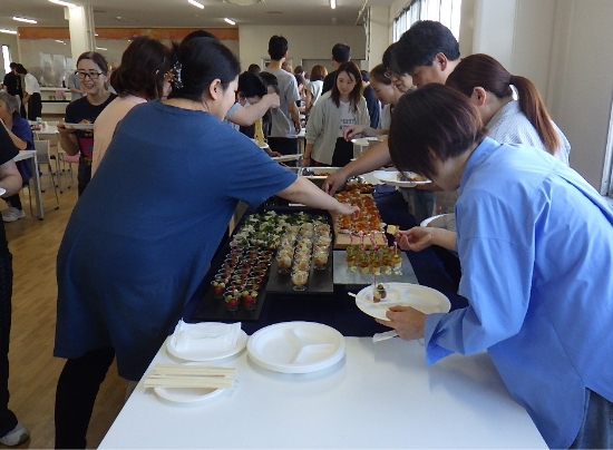 懇親会　ケータリングパーティー