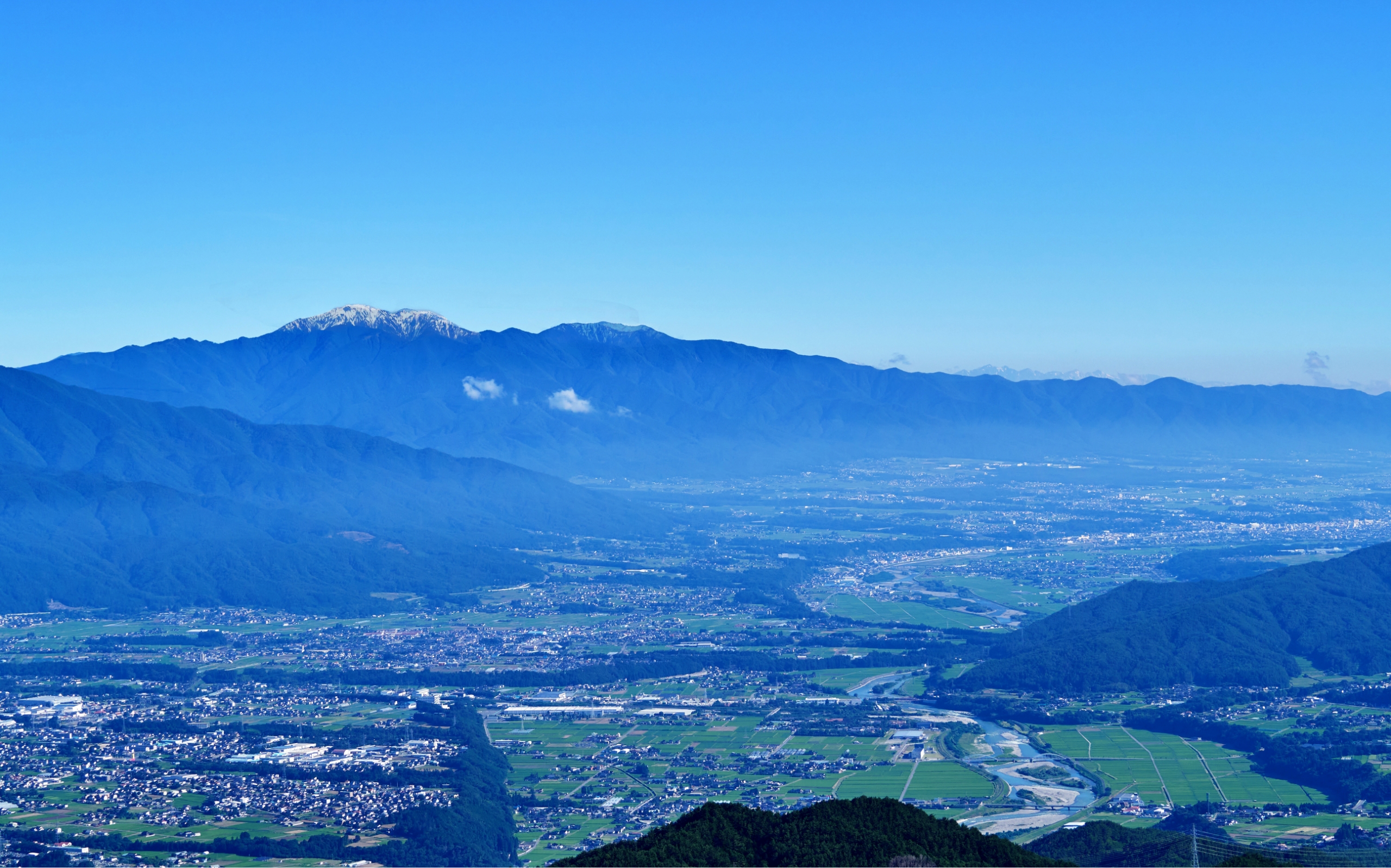 アルプスのふもと